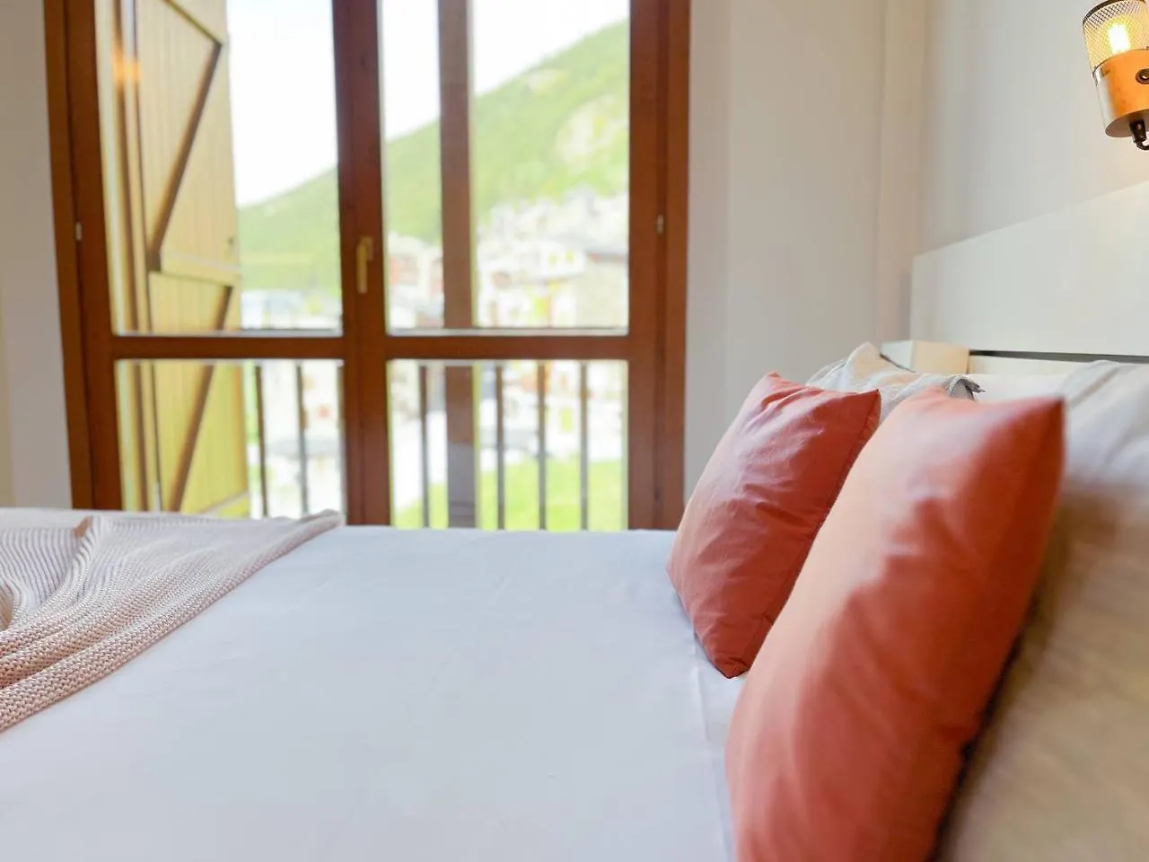 Apartment Atico De 3 Habitaciones Con Vistas Al Valle De Incles Y Balcon - 6Pax - Parking Incluido L By Bonesvacances Soldeu