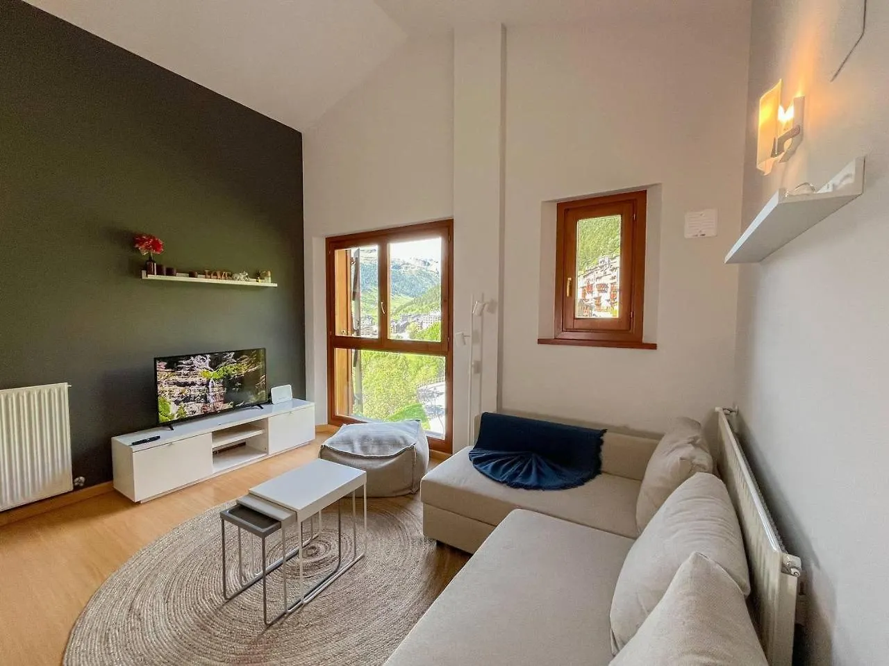 Apartment Atico De 3 Habitaciones Con Vistas Al Valle De Incles Y Balcon - 6Pax - Parking Incluido L By Bonesvacances Soldeu Andorra