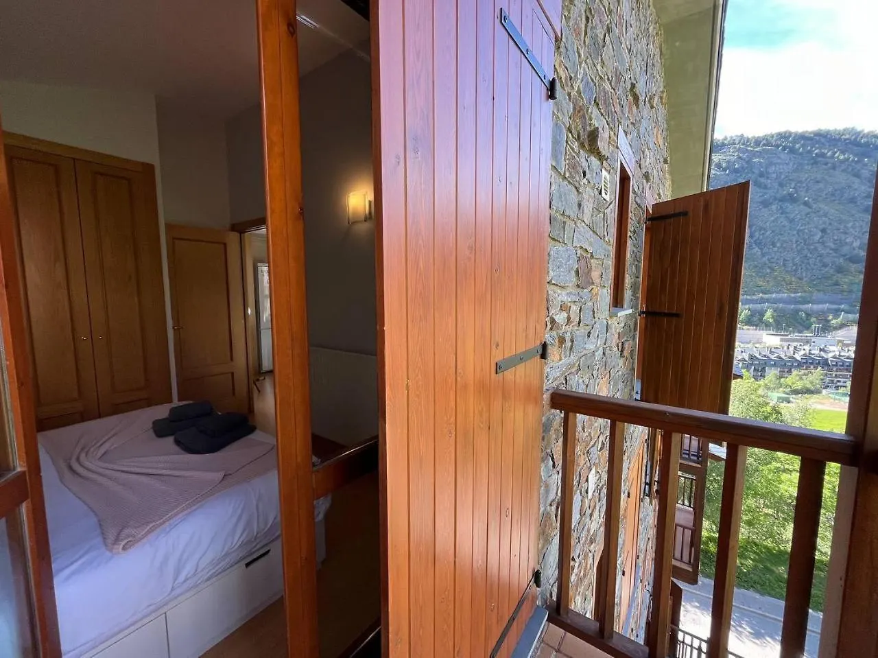 Atico De 3 Habitaciones Con Vistas Al Valle De Incles Y Balcon - 6Pax - Parking Incluido L By Bonesvacances Soldeu Apartment