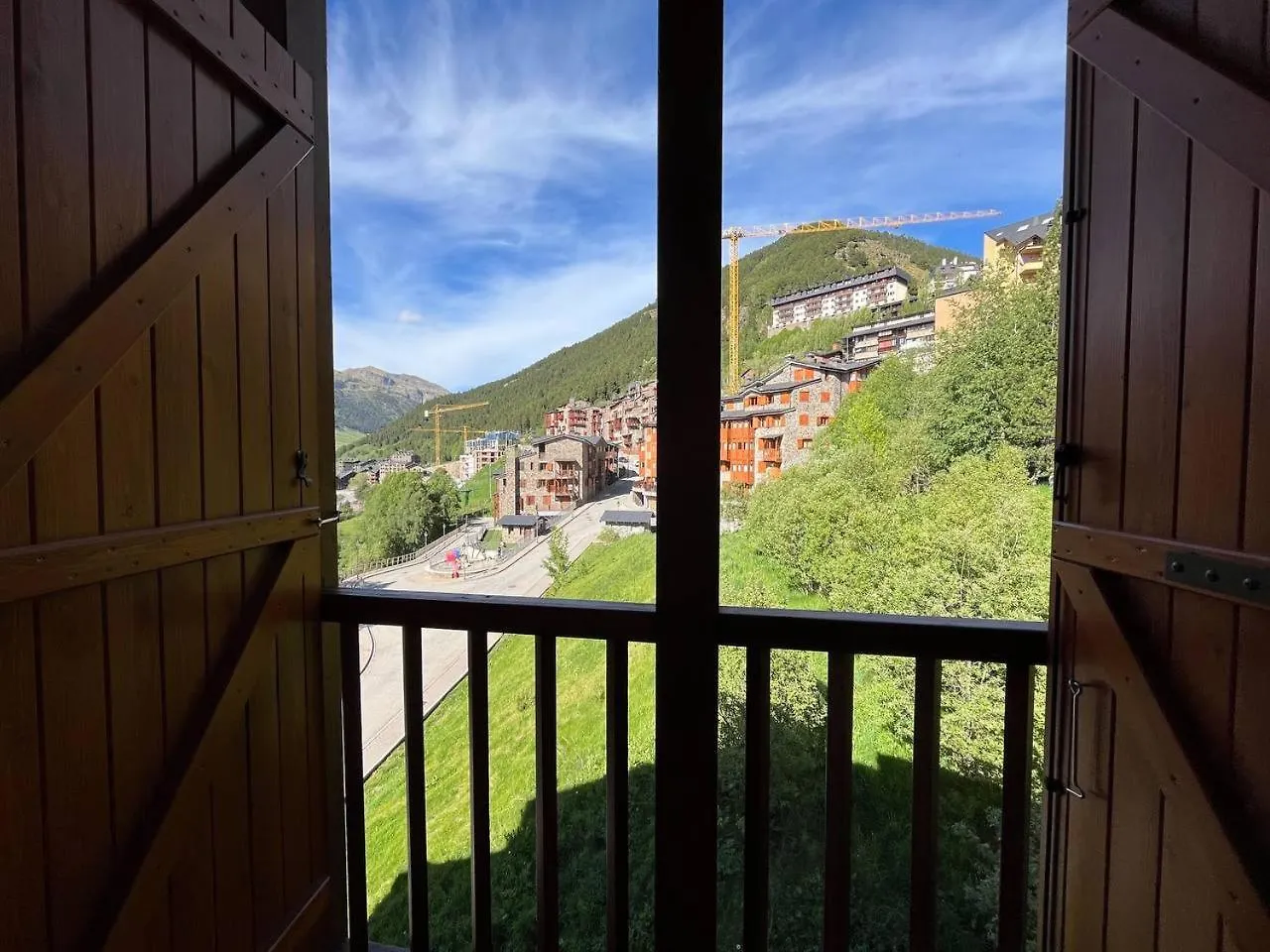 Apartment Atico De 3 Habitaciones Con Vistas Al Valle De Incles Y Balcon - 6Pax - Parking Incluido L By Bonesvacances Soldeu